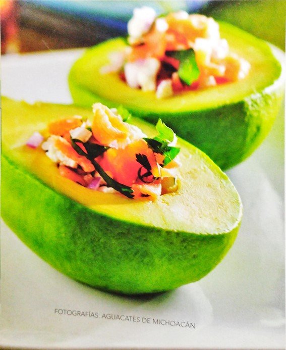 Aguacates rellenos