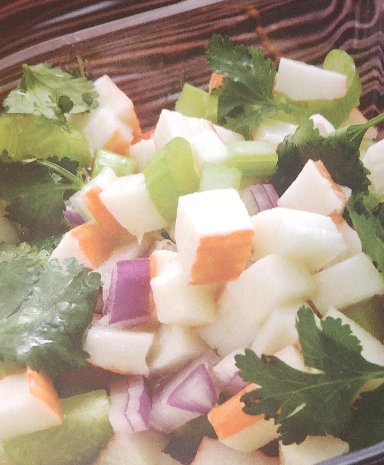 Ceviche de surimi con apio