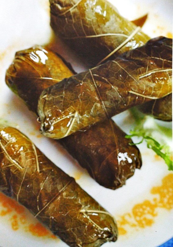 Hojas de parra rellenas