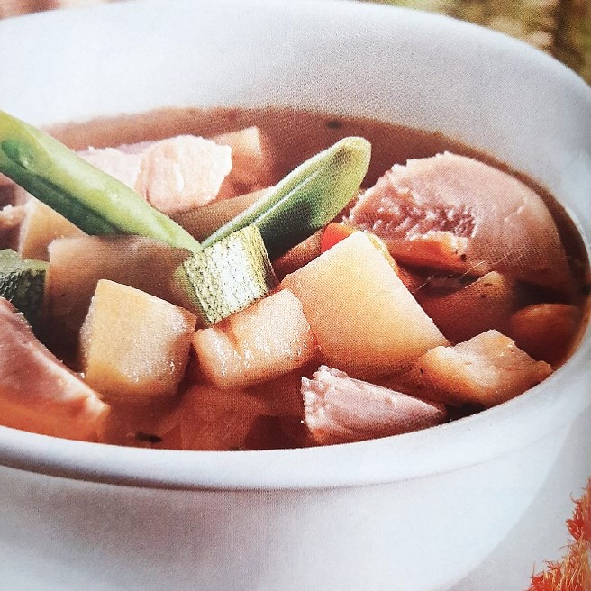 Caldo Tlalpeño Con Pavo