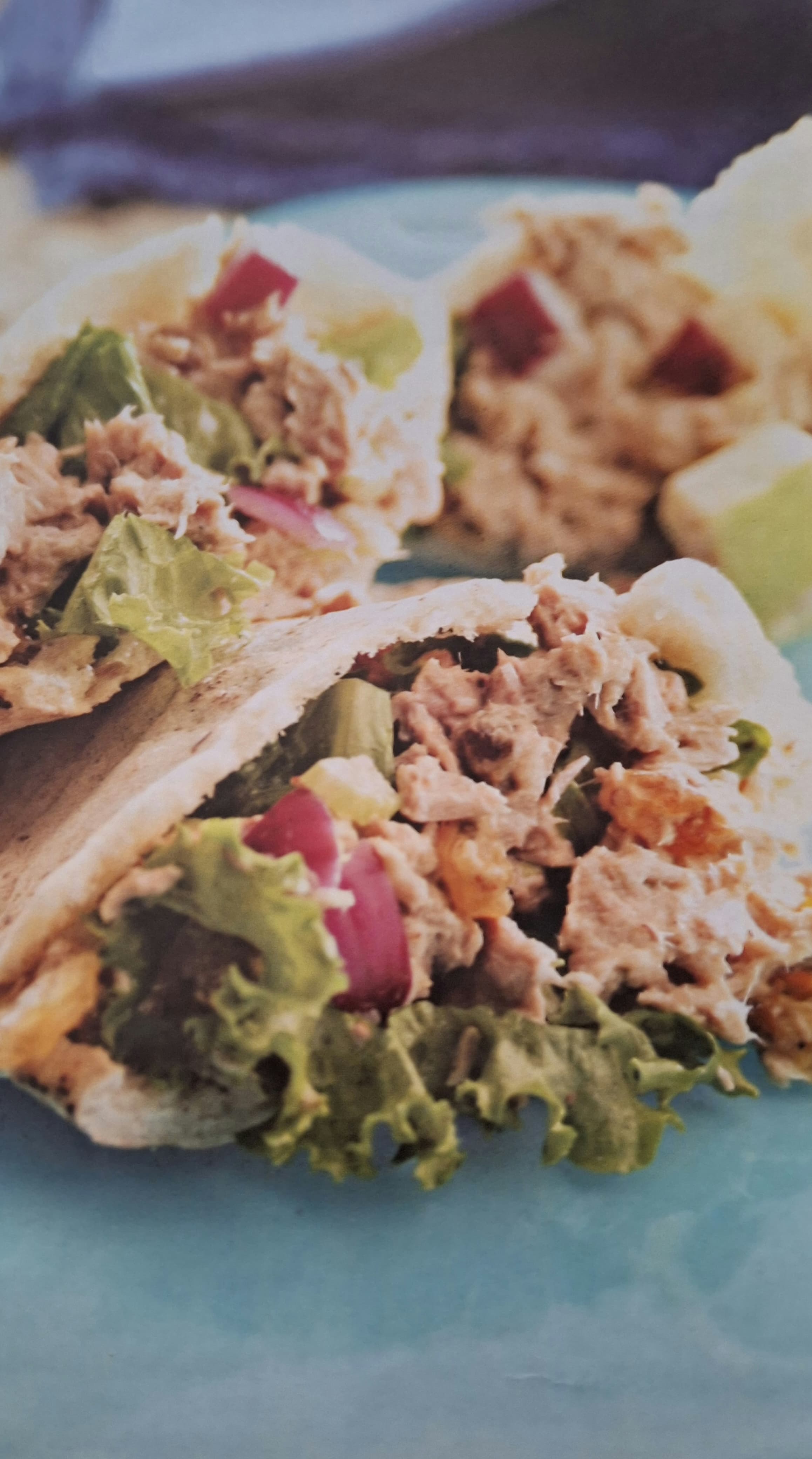 Pan Pita rellena de ensalada de atún 